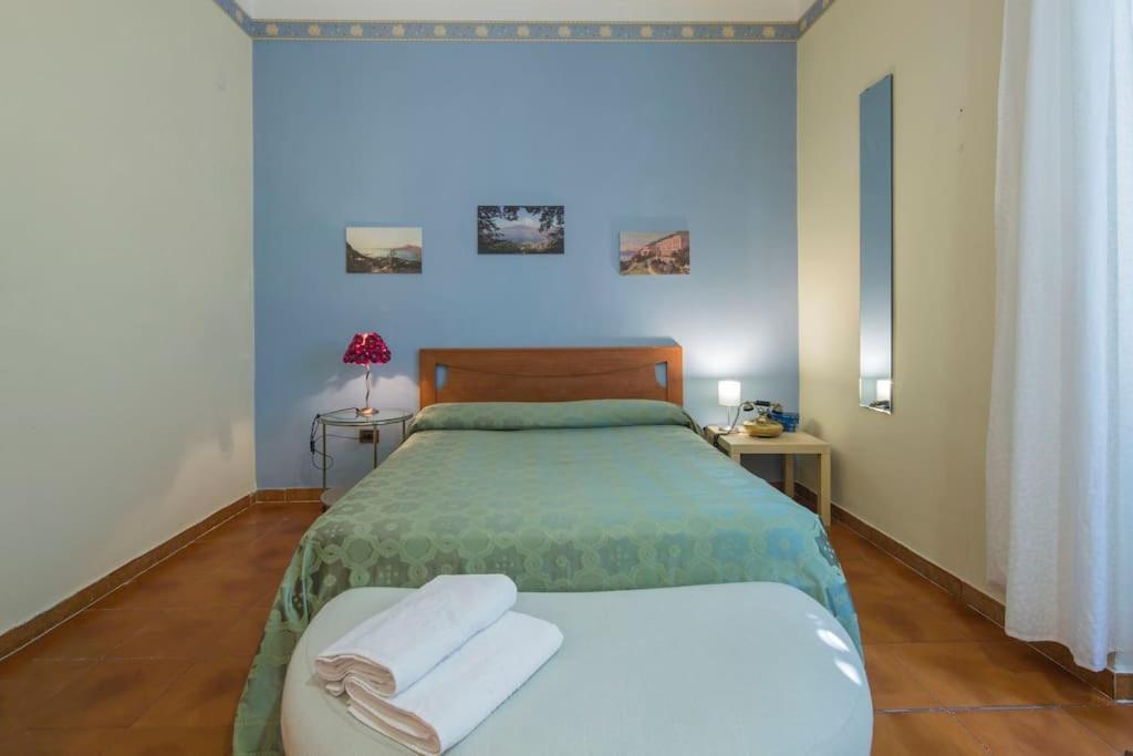 Casa Panoramica Daire Castellammare di Stabia Dış mekan fotoğraf