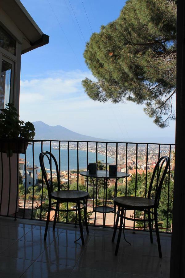 Casa Panoramica Daire Castellammare di Stabia Dış mekan fotoğraf